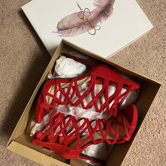 SOLD - Jessica Simpson - Womens Razella Caged Suede Pumps
- 8.5 - Picture 5 of 6